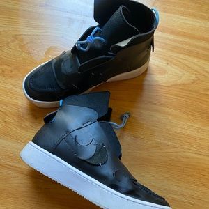 Nike vandalised lx in black size 8.5